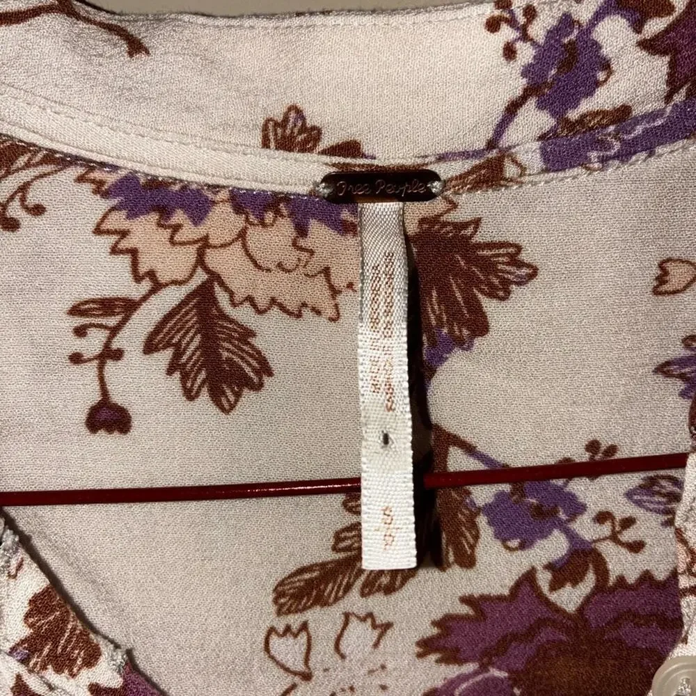 Free People Floral Bell Sleeves Henley Boho Blouse Size S Fairy Whimsical Rayon - Picture 5 of 9